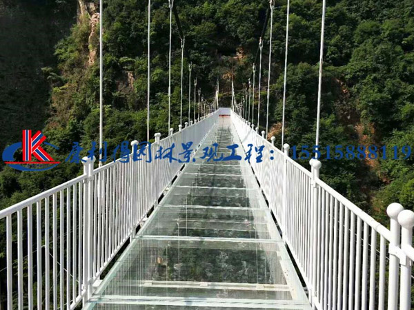 玻璃吊桥厂家
